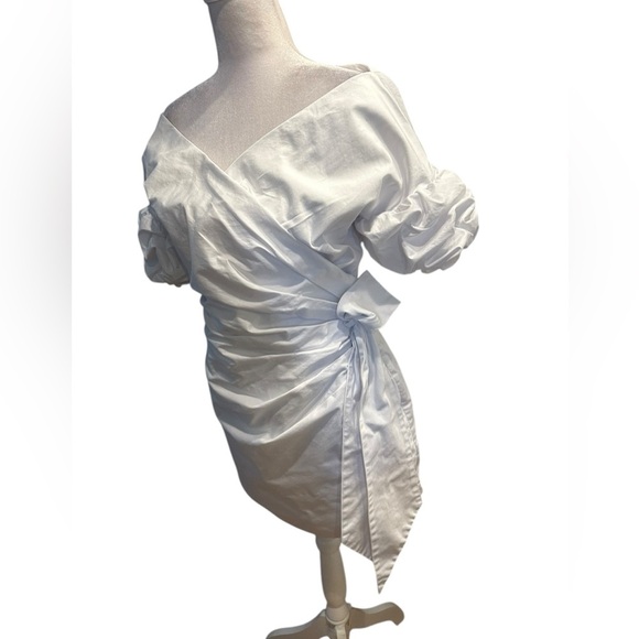 Fame and Partners Elegant White Wrap Dress size 8 - Picture 2 of 11